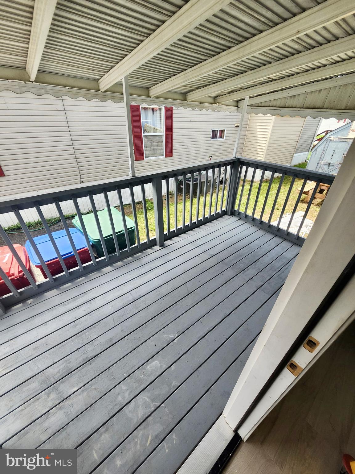 885 BUTTONWOOD AVENUE