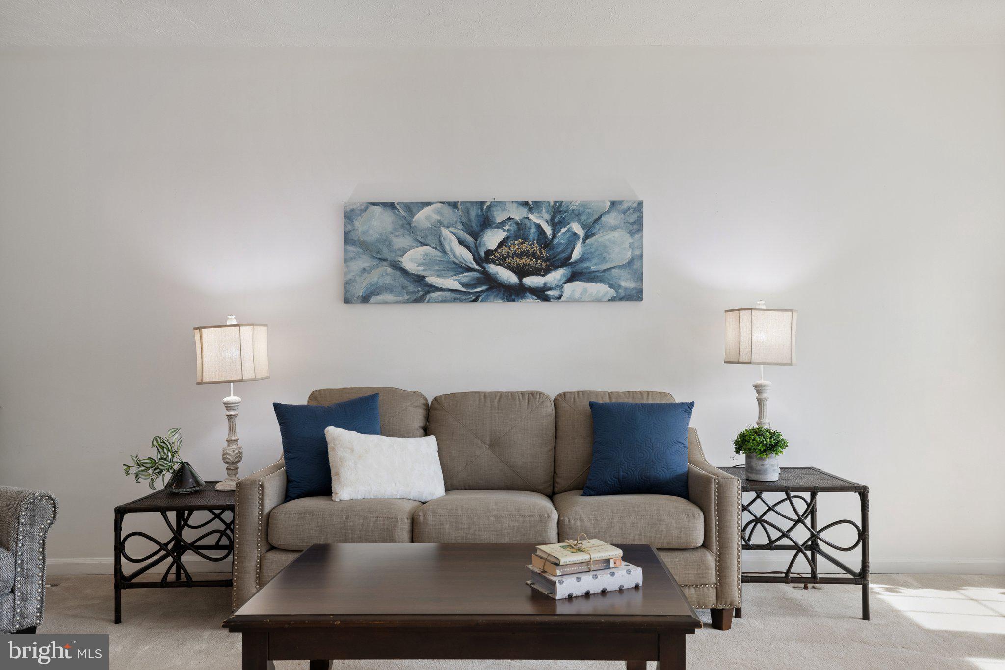 WINDING RIDGE - Residential