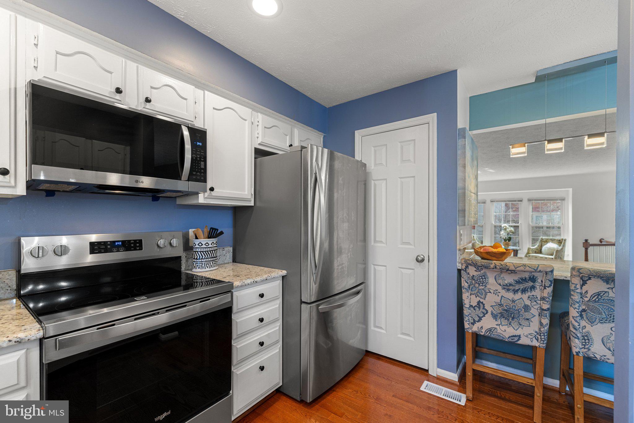 WINDING RIDGE - Residential