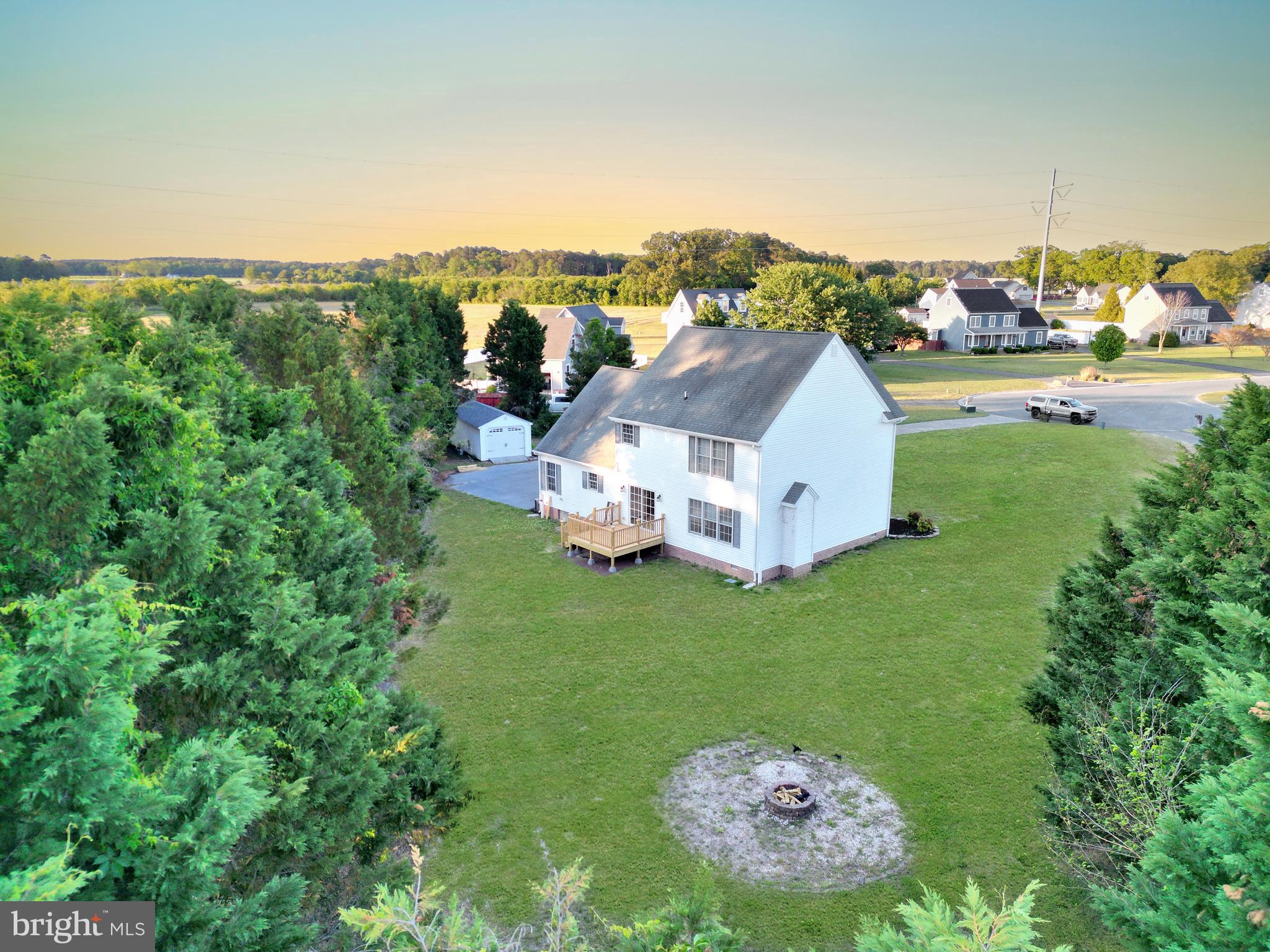 MOCKING BIRD - Residential