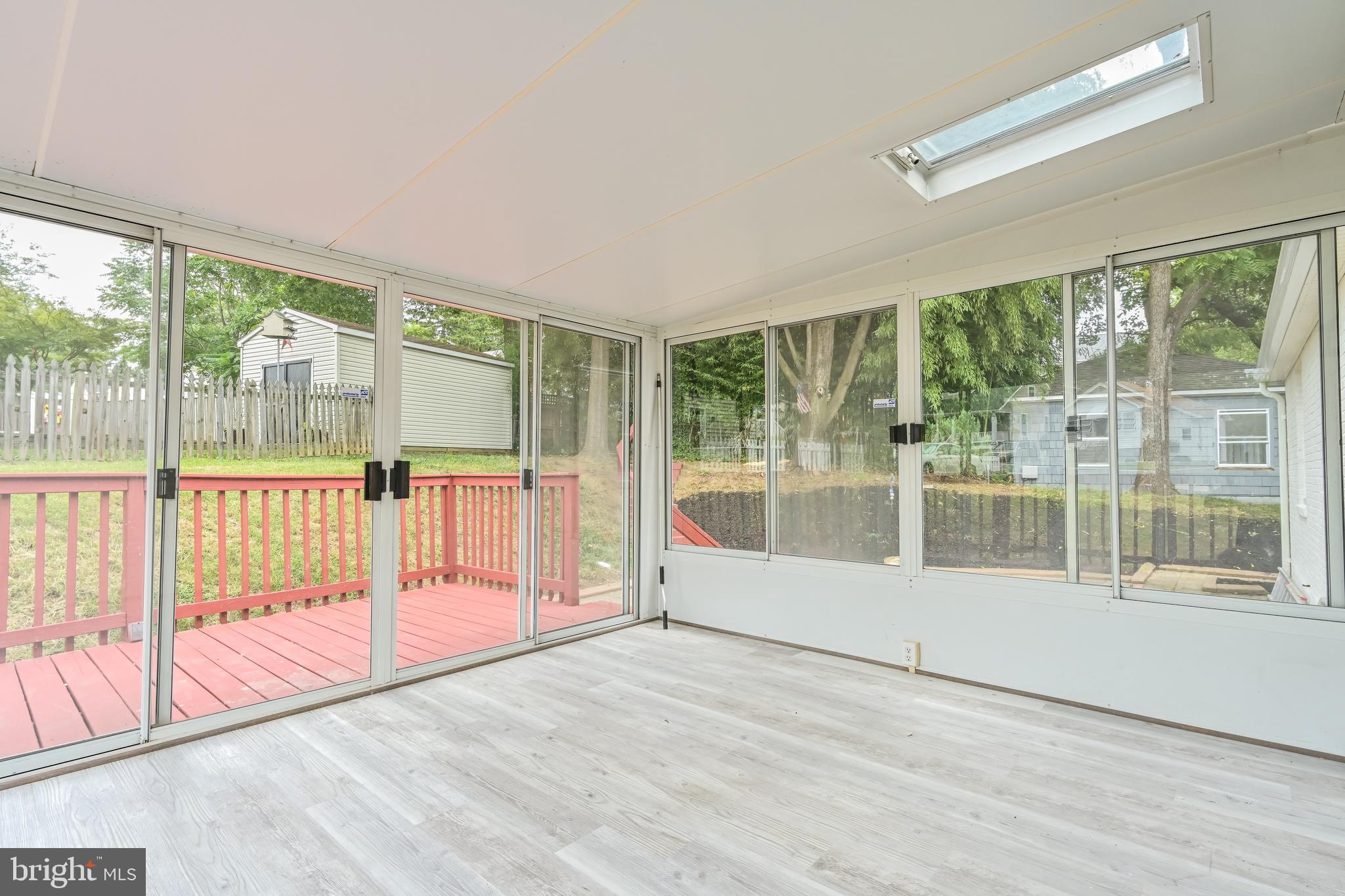 HOMEWOOD - Residential