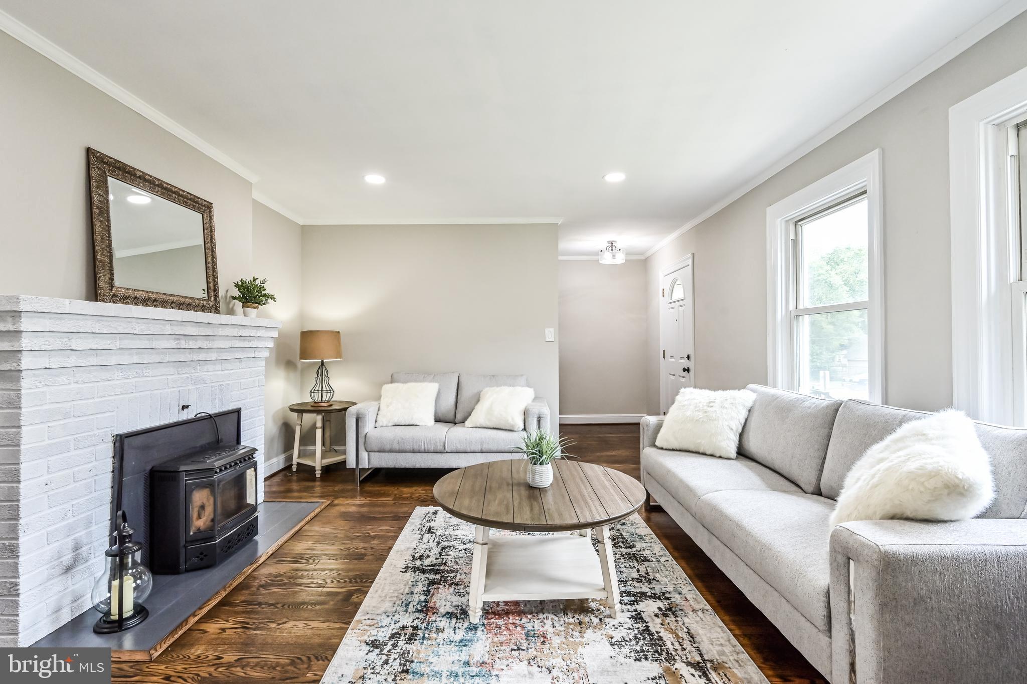 HOMEWOOD - Residential