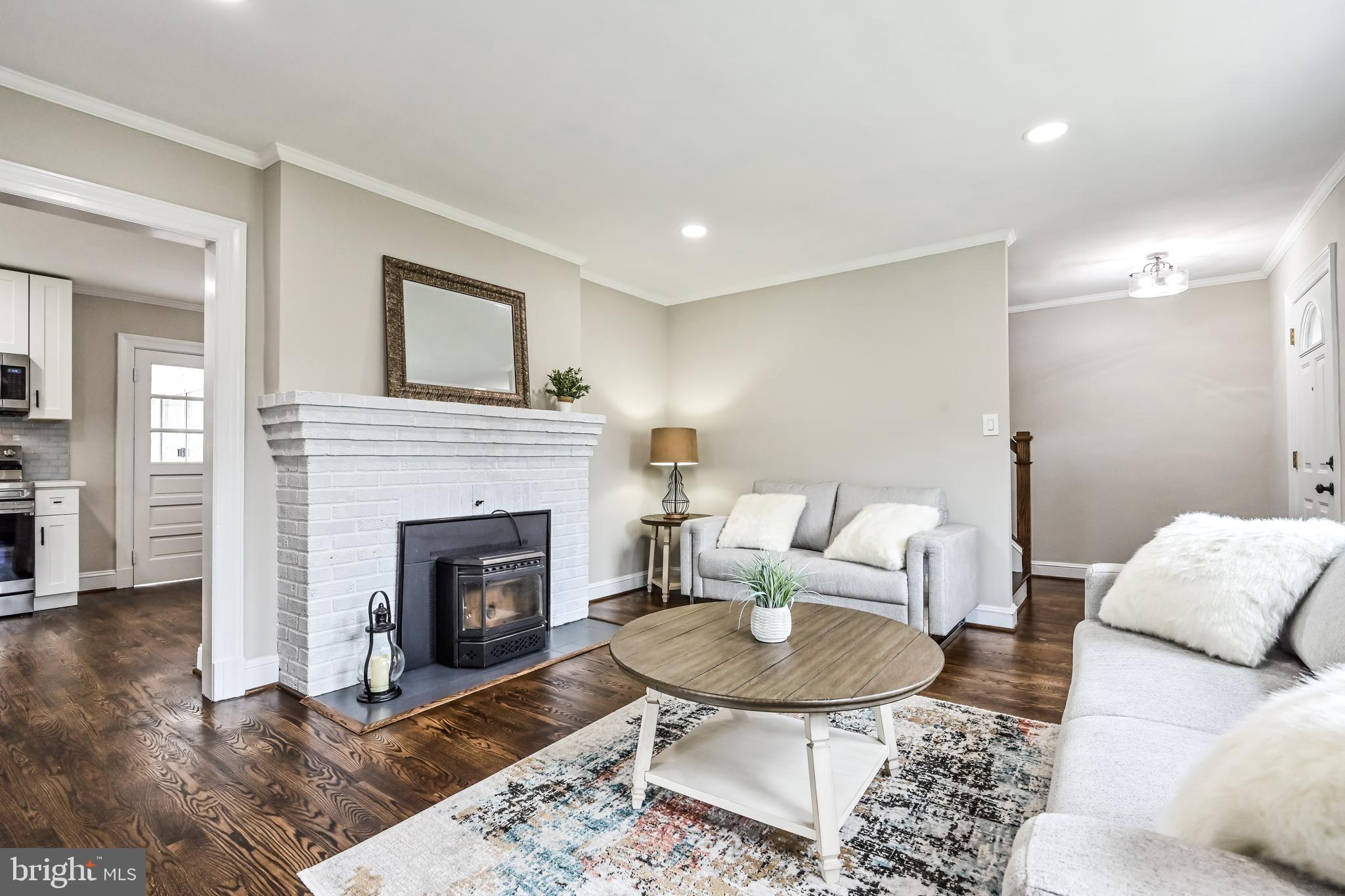 HOMEWOOD - Residential