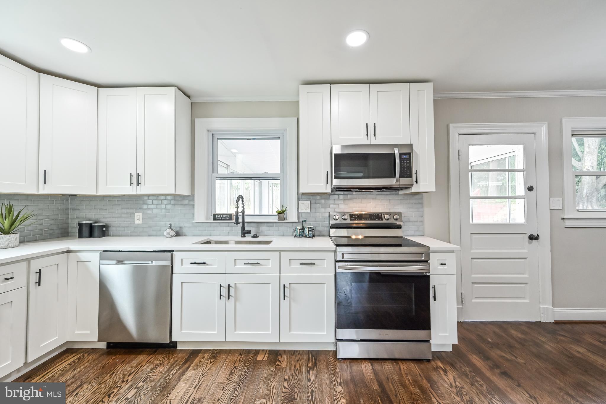 HOMEWOOD - Residential