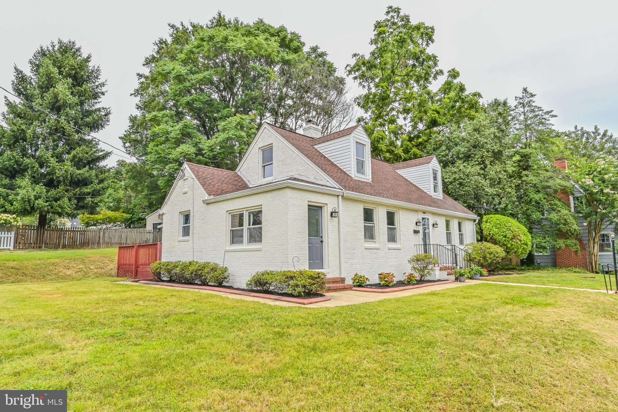 HOMEWOOD - Residential