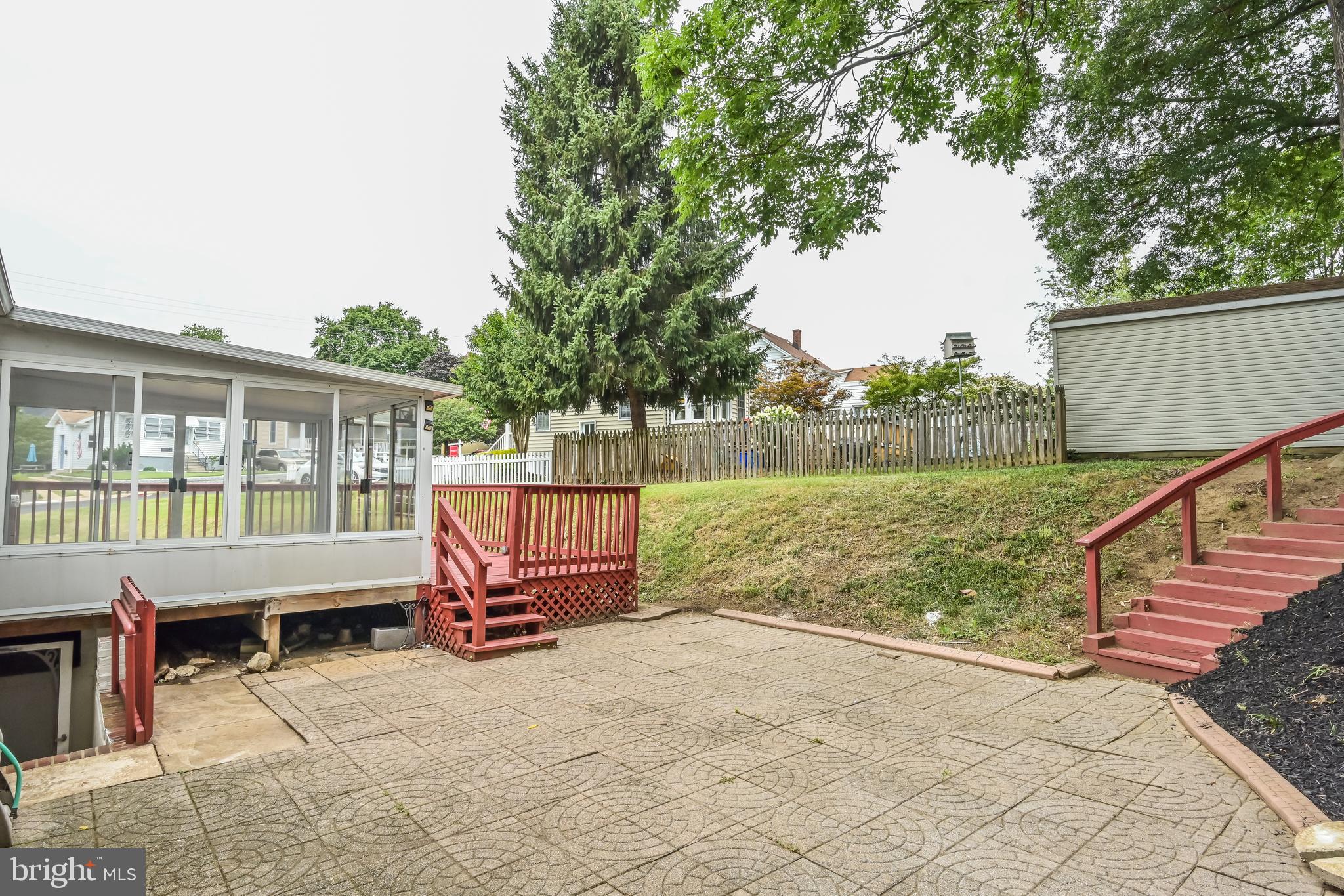 HOMEWOOD - Residential