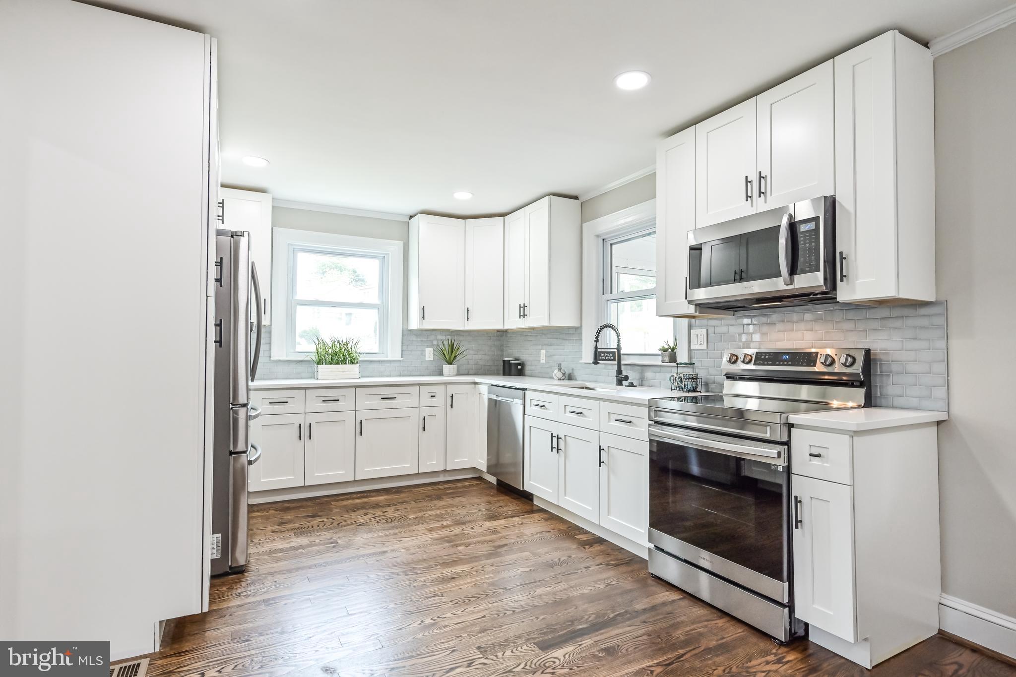 HOMEWOOD - Residential