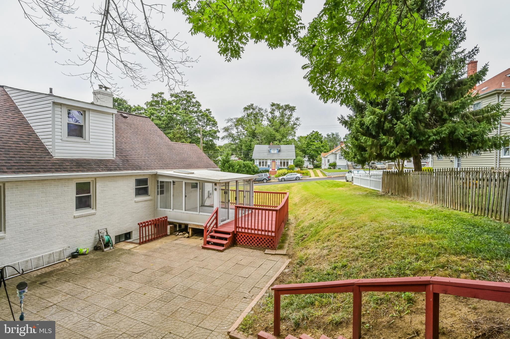 HOMEWOOD - Residential