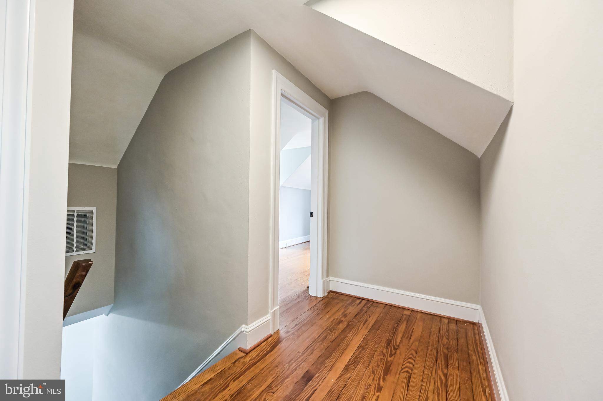 HOMEWOOD - Residential