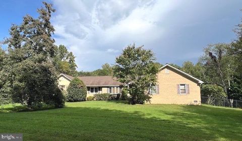 6115 CLIFTON ROAD CLIFTON VA 20124