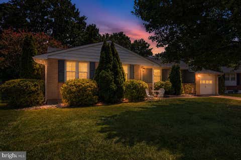 Homes For Sale - 2605 Belaire Drive<br/> New Castle County, WILMINGTON, DE 19808