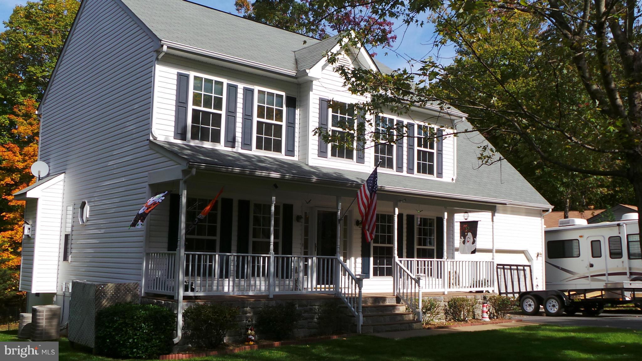 LAKE WILDERNESS - Residential