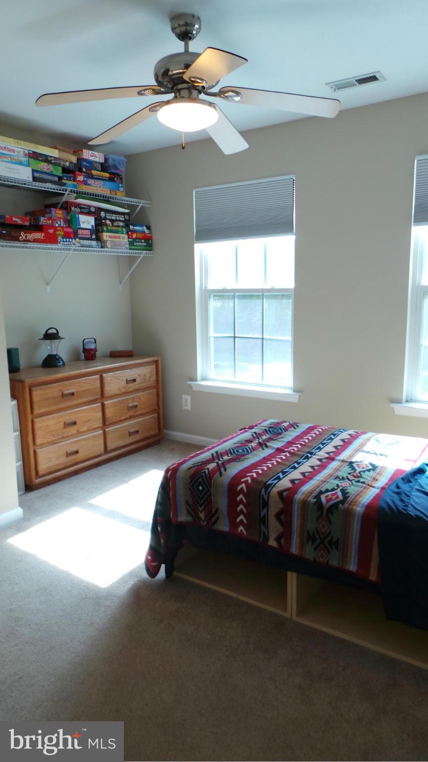 LAKE WILDERNESS - Residential