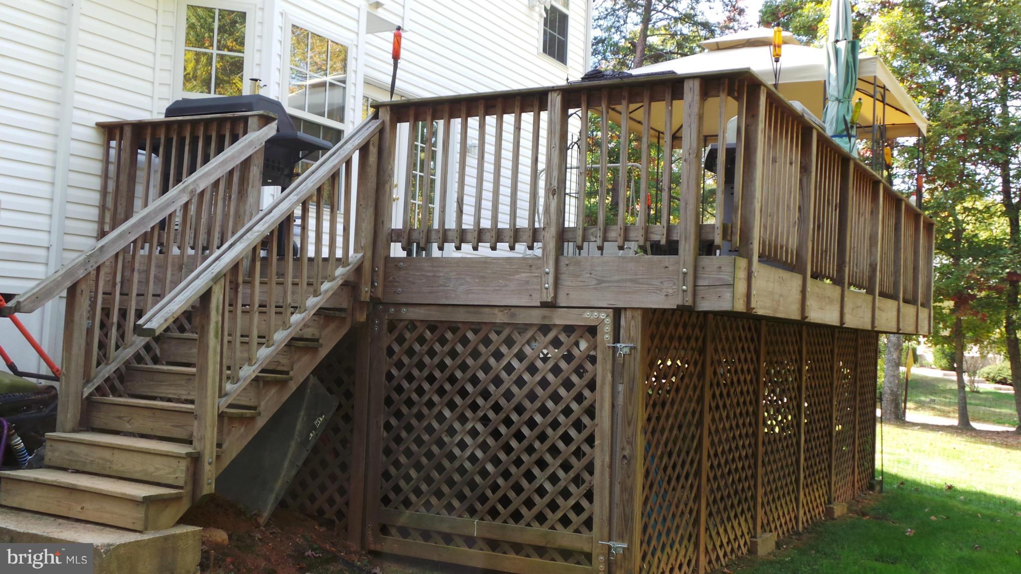 LAKE WILDERNESS - Residential