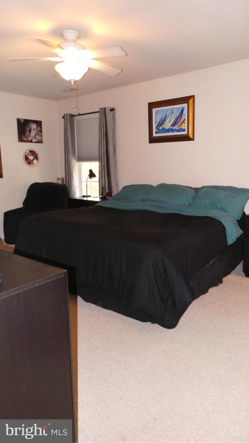 LAKE WILDERNESS - Residential