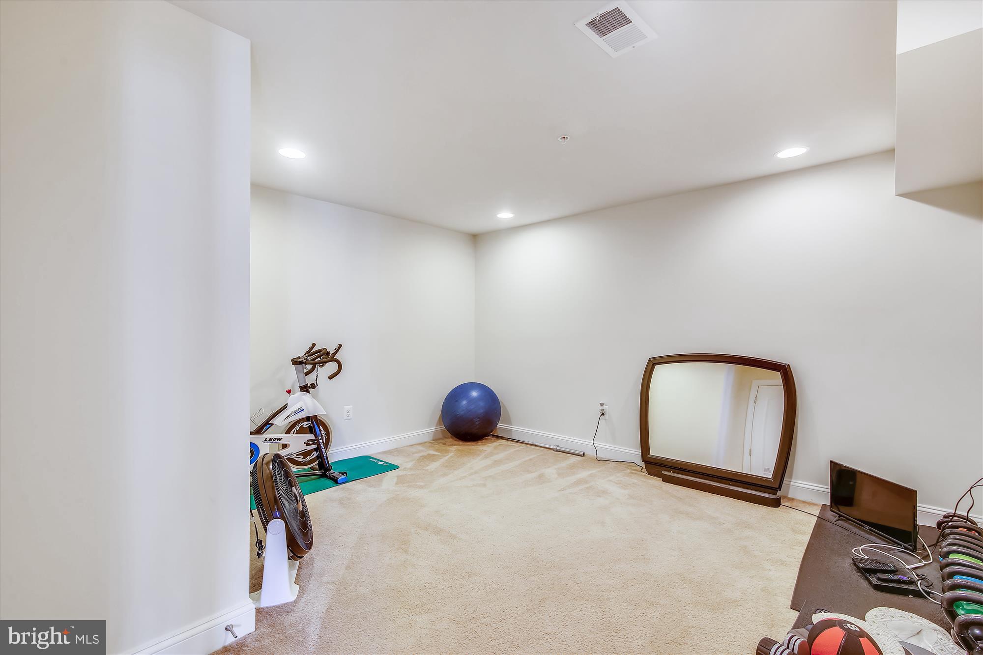 BRUNSWICK CROSSING - Residential