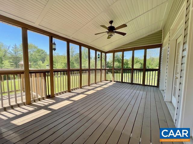 WILLOW CREEK - Residential