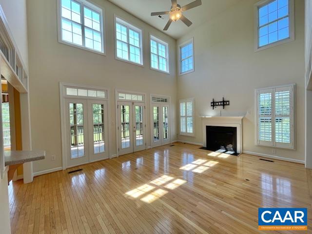 WILLOW CREEK - Residential