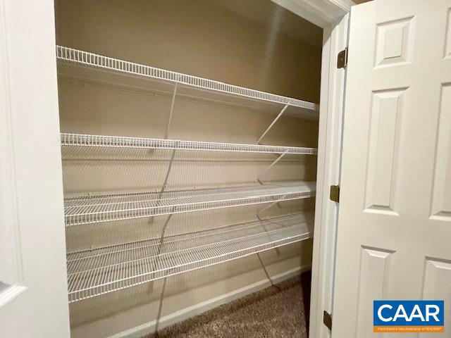 WILLOW CREEK - Residential