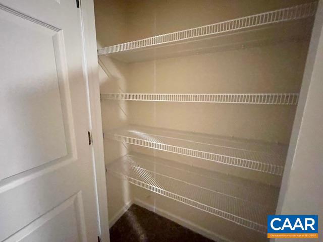 WILLOW CREEK - Residential