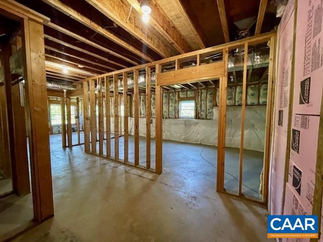 WILLOW CREEK - Residential