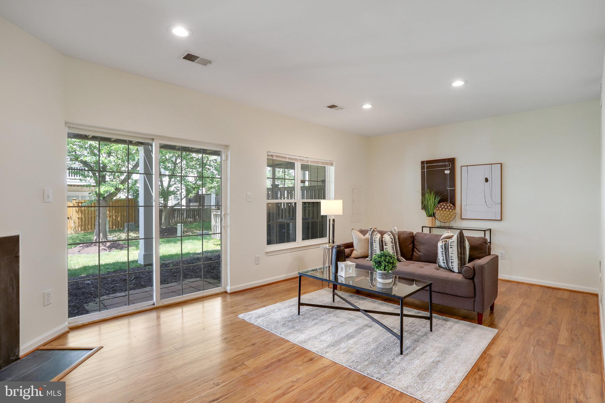 WEST MARKET - Residential