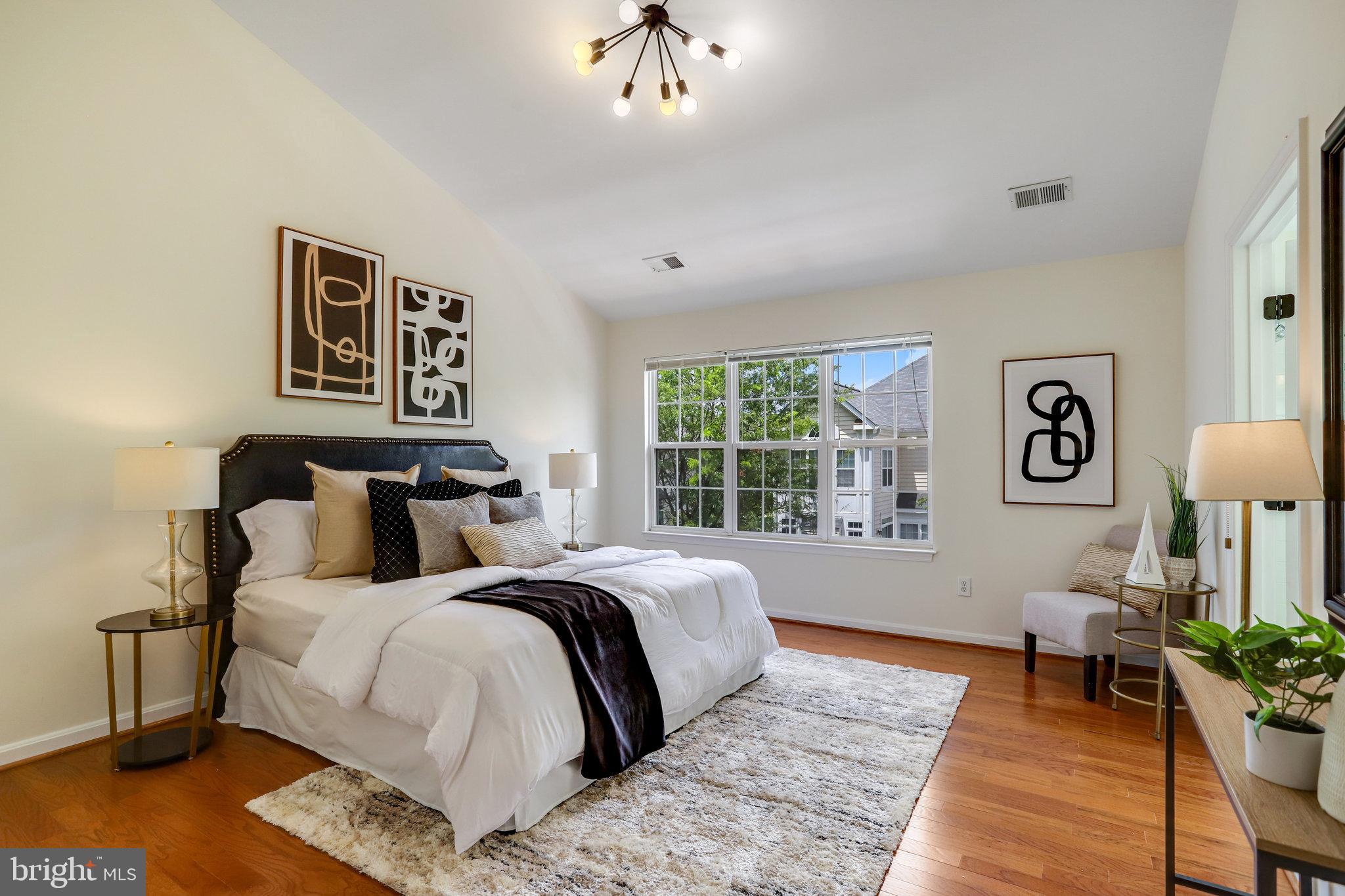 WEST MARKET - Residential