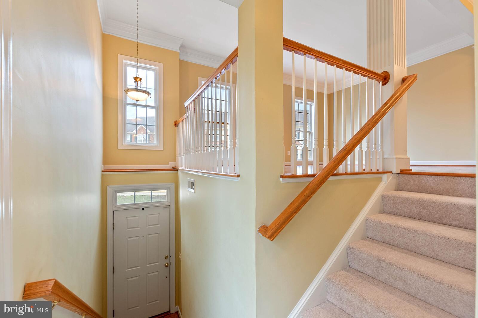 LAUREL CREST - Residential