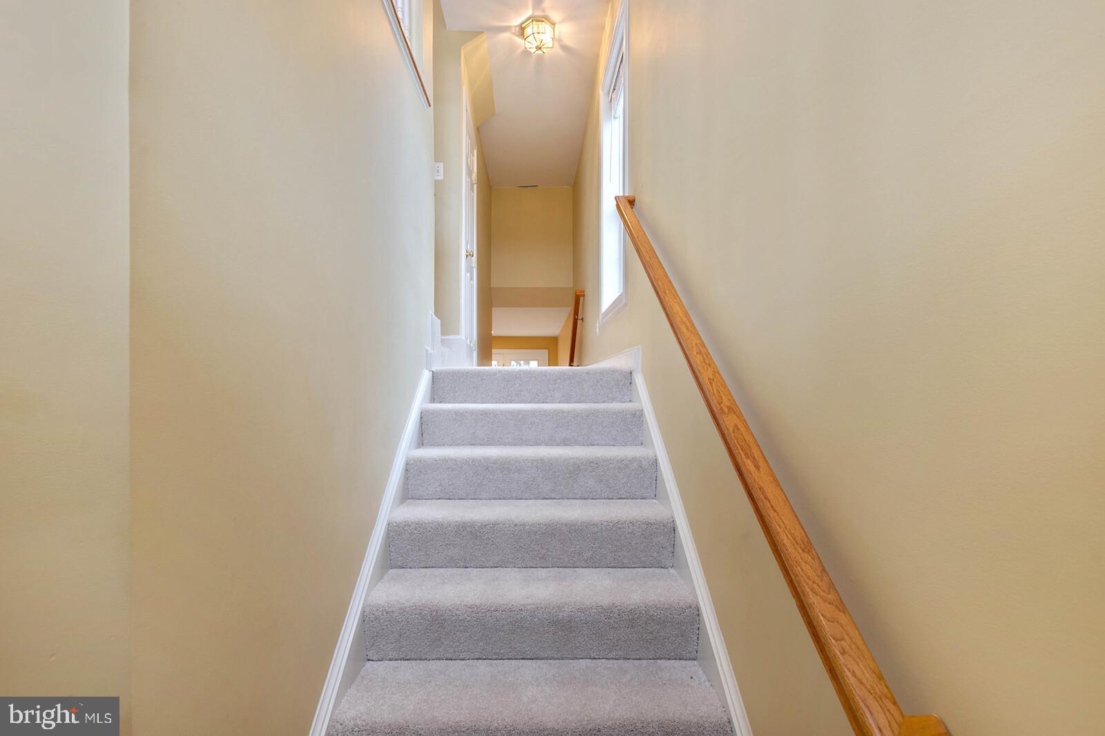 LAUREL CREST - Residential