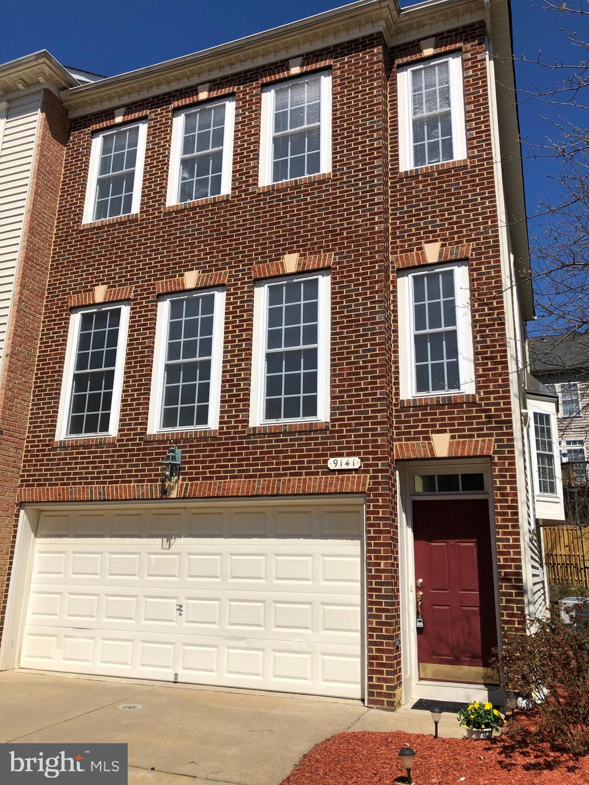 LAUREL CREST - Residential