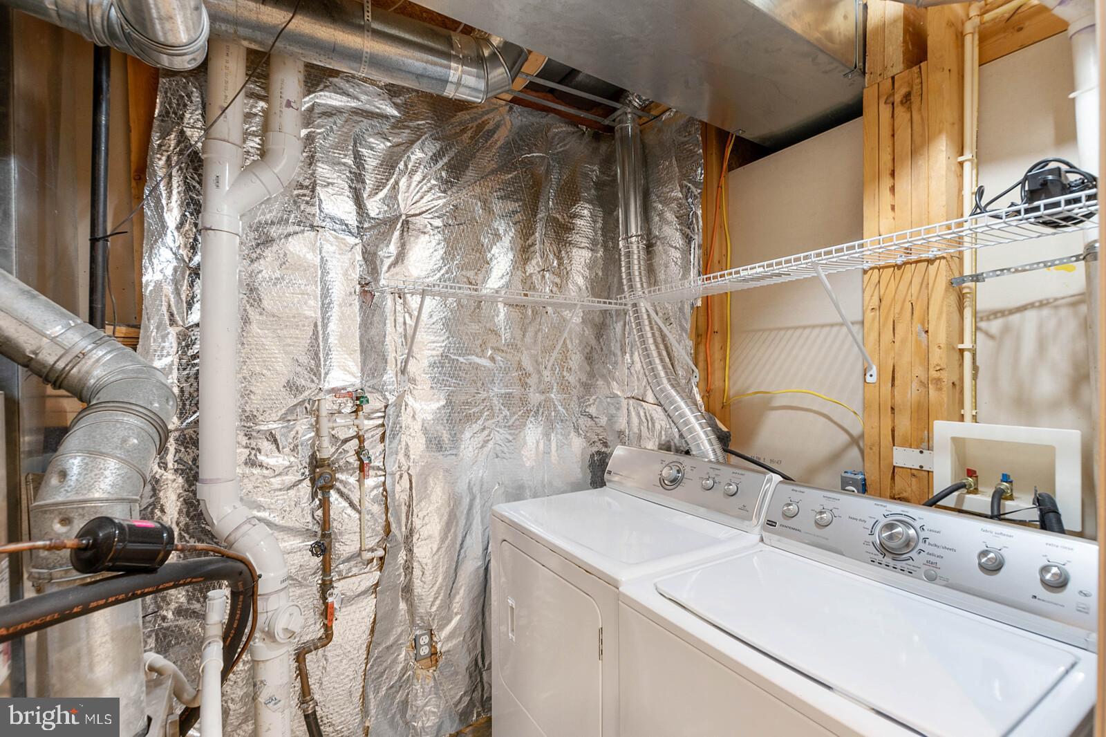 LAUREL CREST - Residential