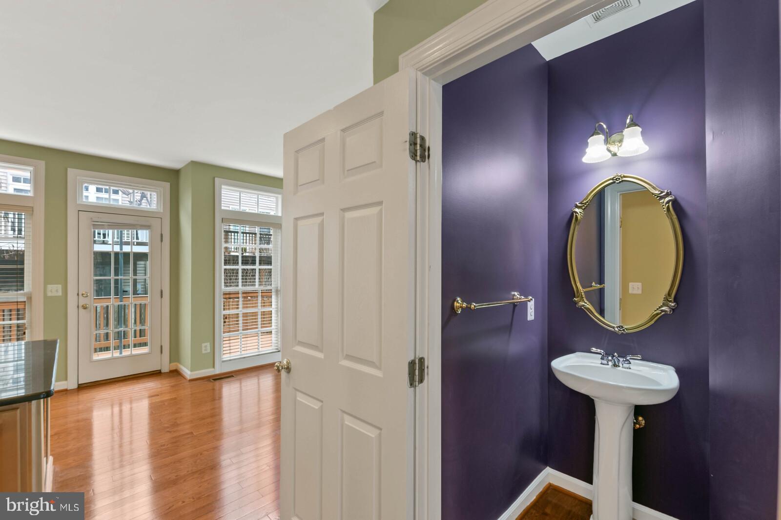 LAUREL CREST - Residential