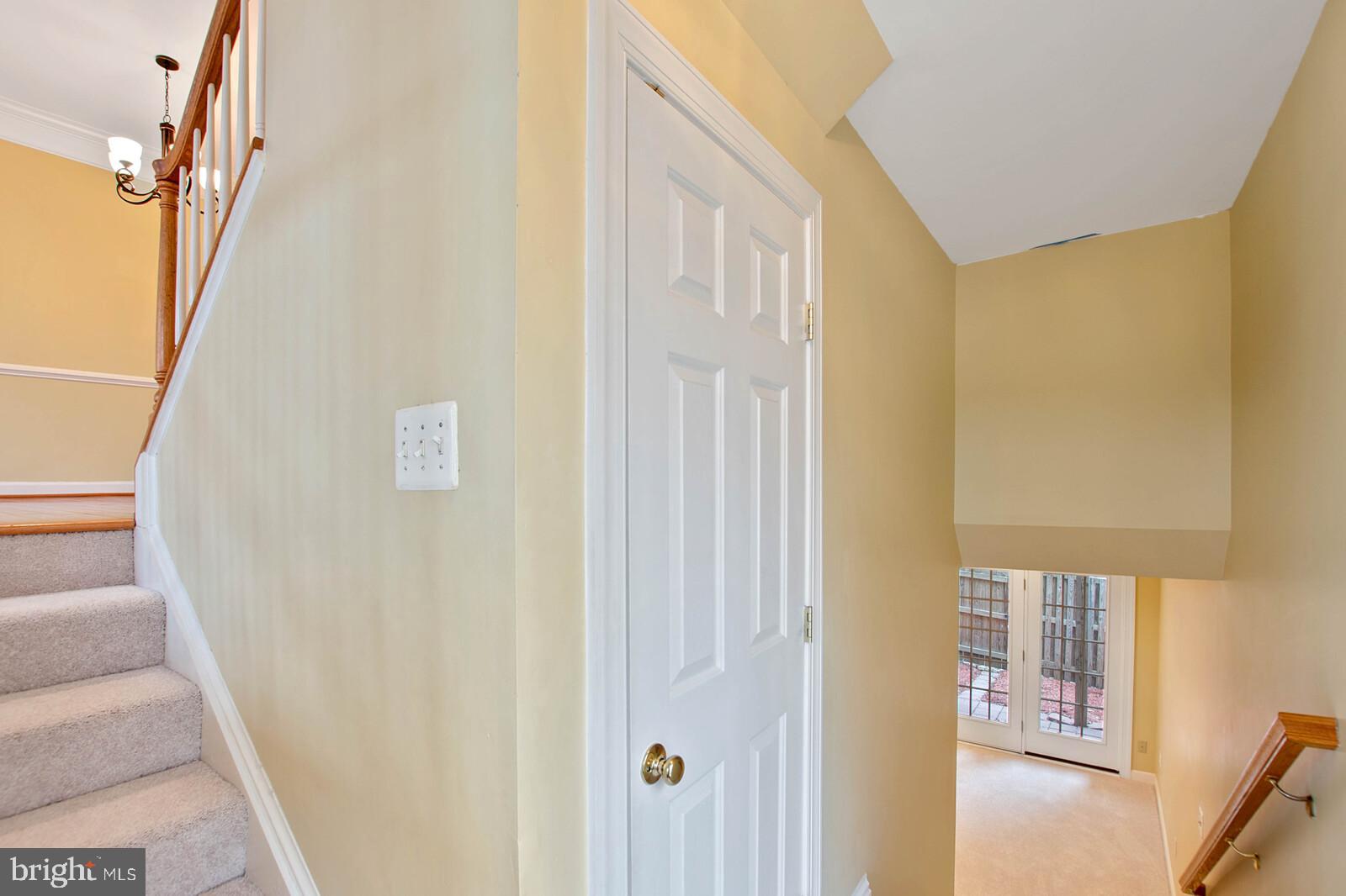 LAUREL CREST - Residential