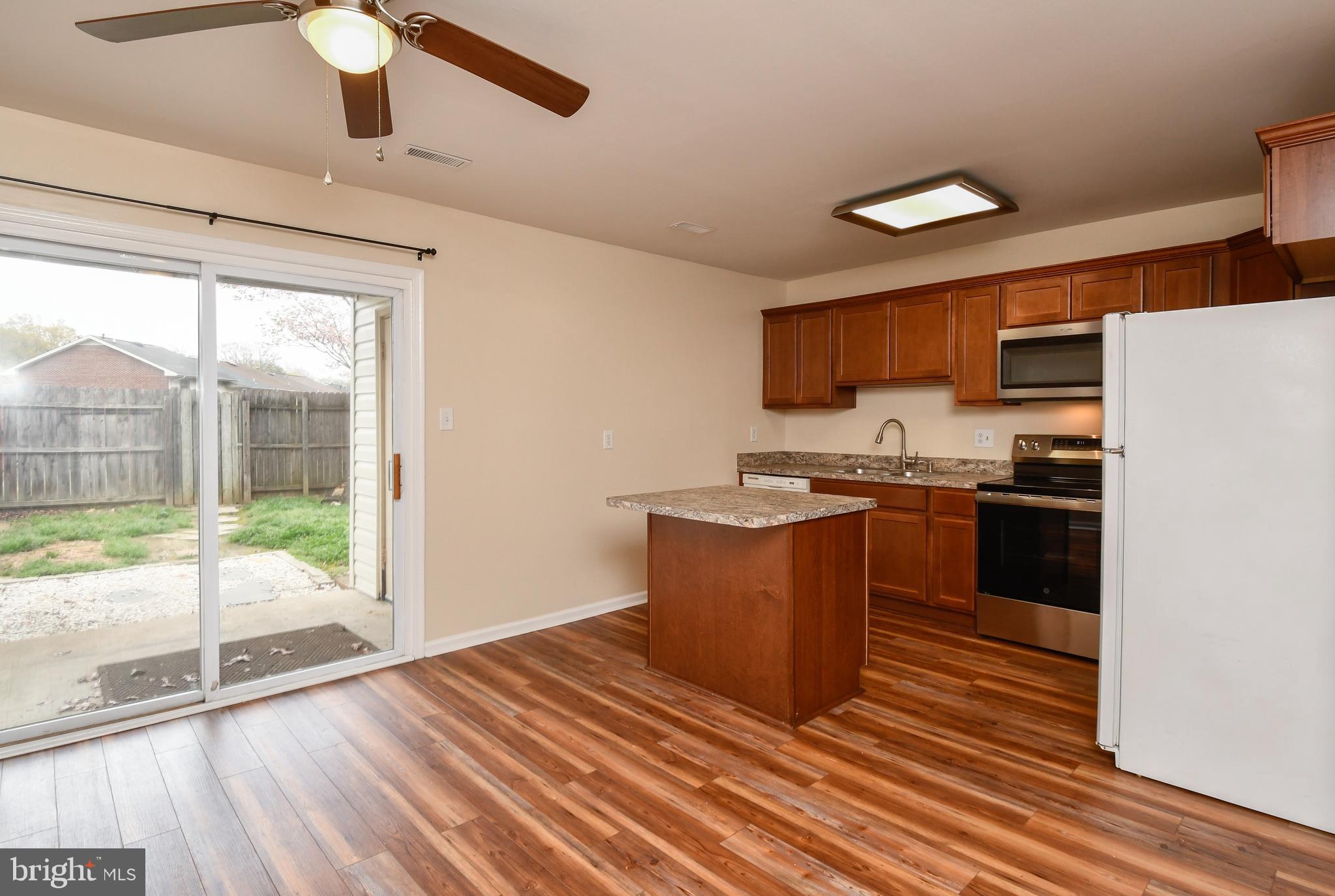 OLDE GREENWICH - Residential