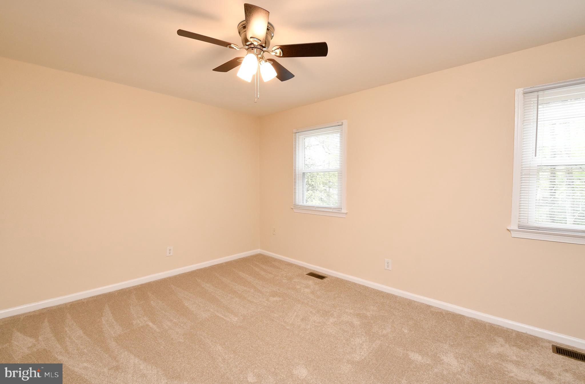 OLDE GREENWICH - Residential