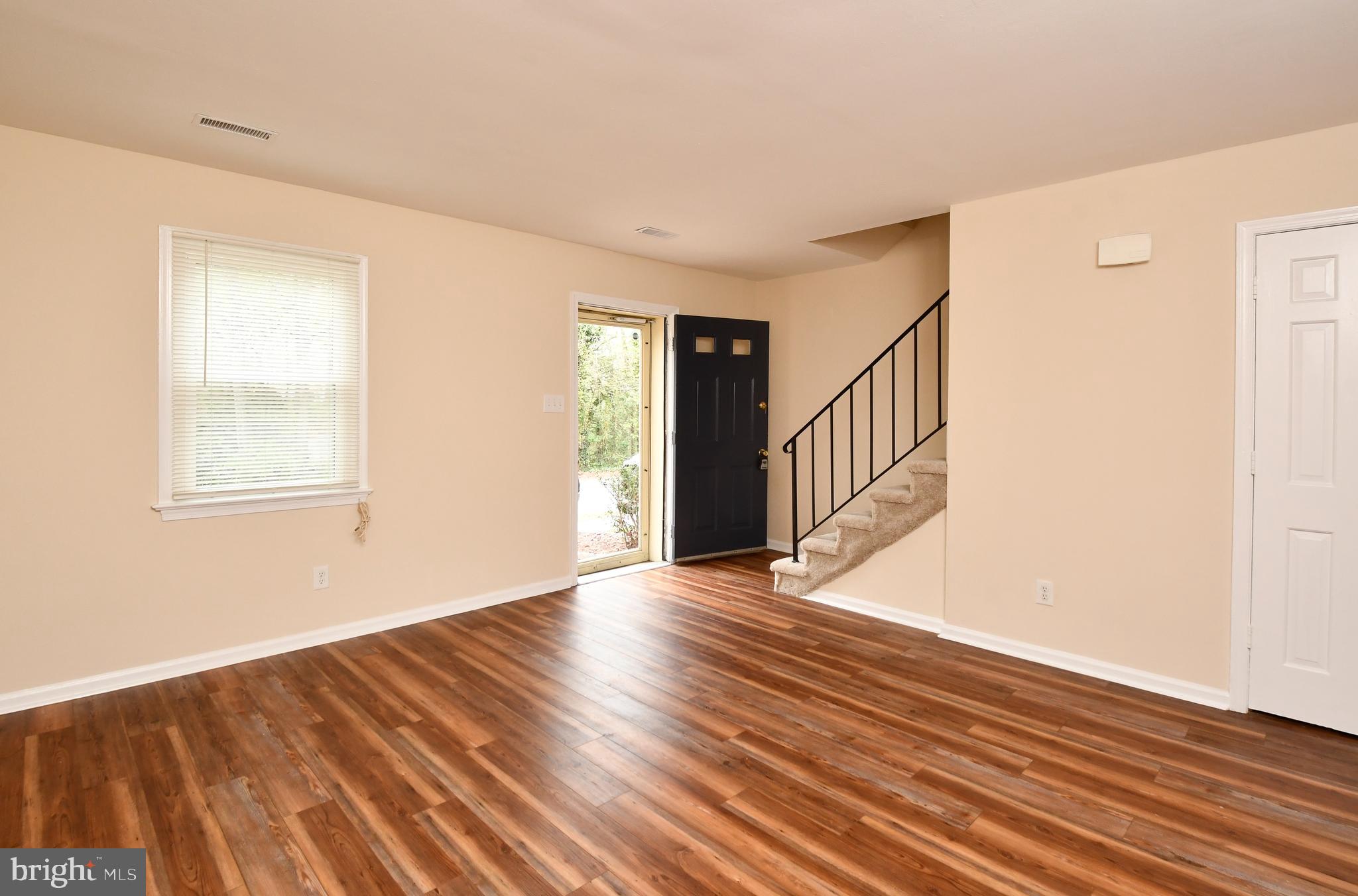 OLDE GREENWICH - Residential