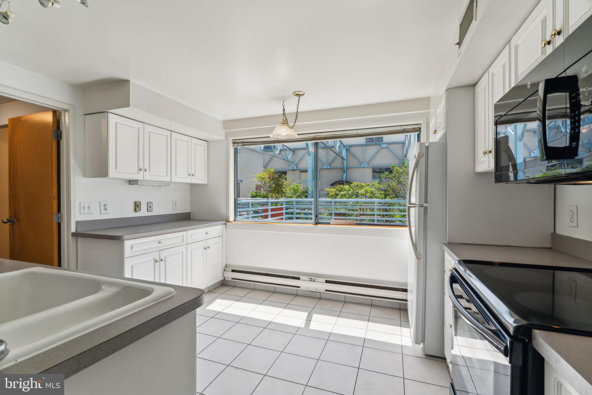 PENN'S LANDING - Residential