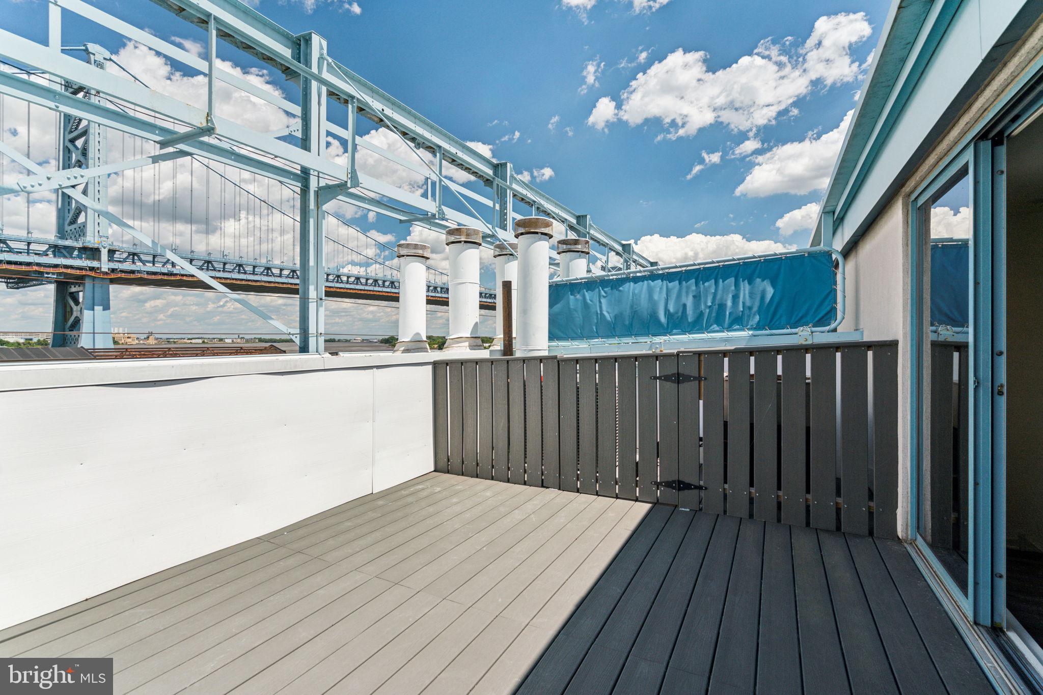 PENN'S LANDING - Residential