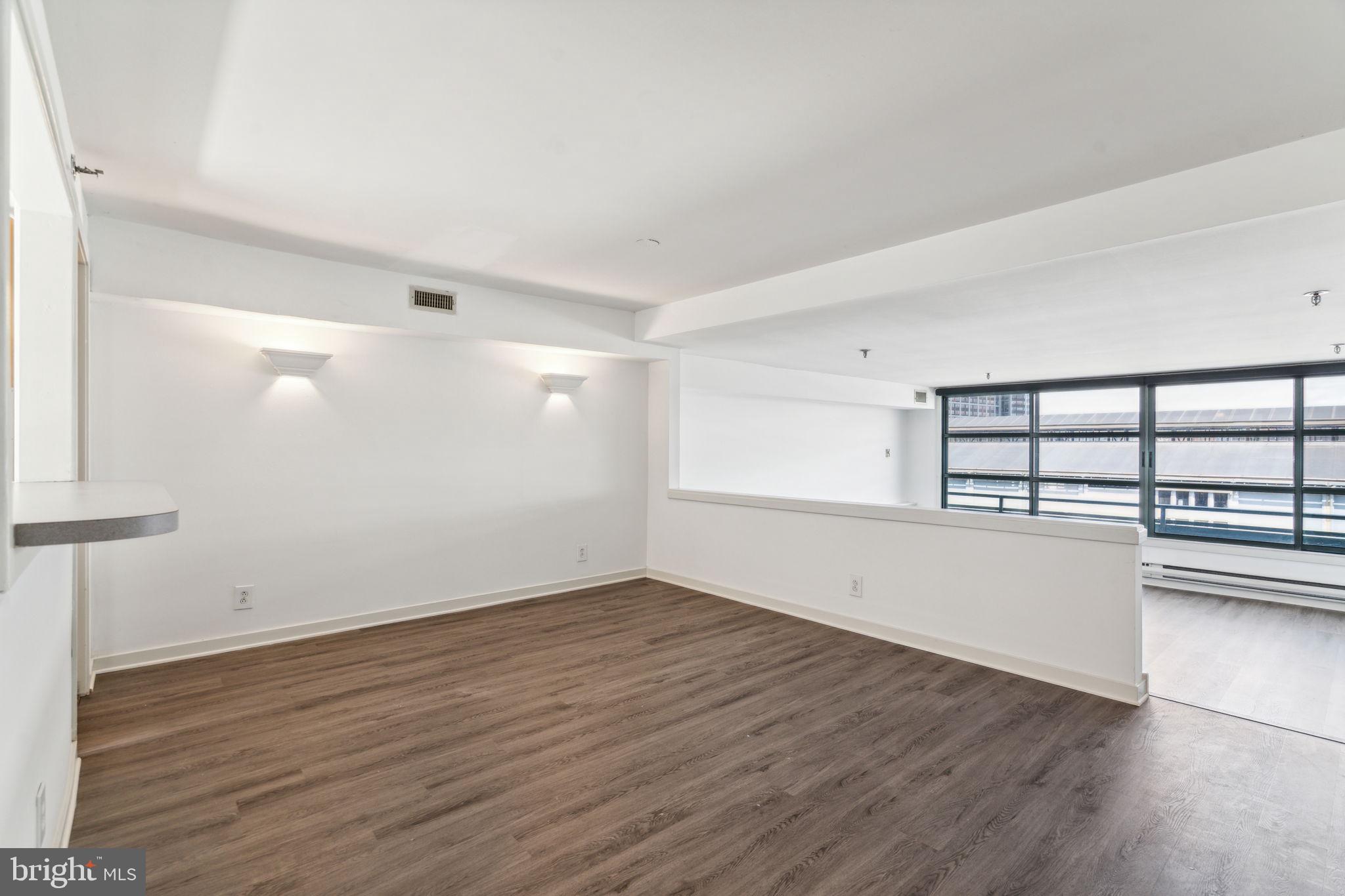 PENN'S LANDING - Residential