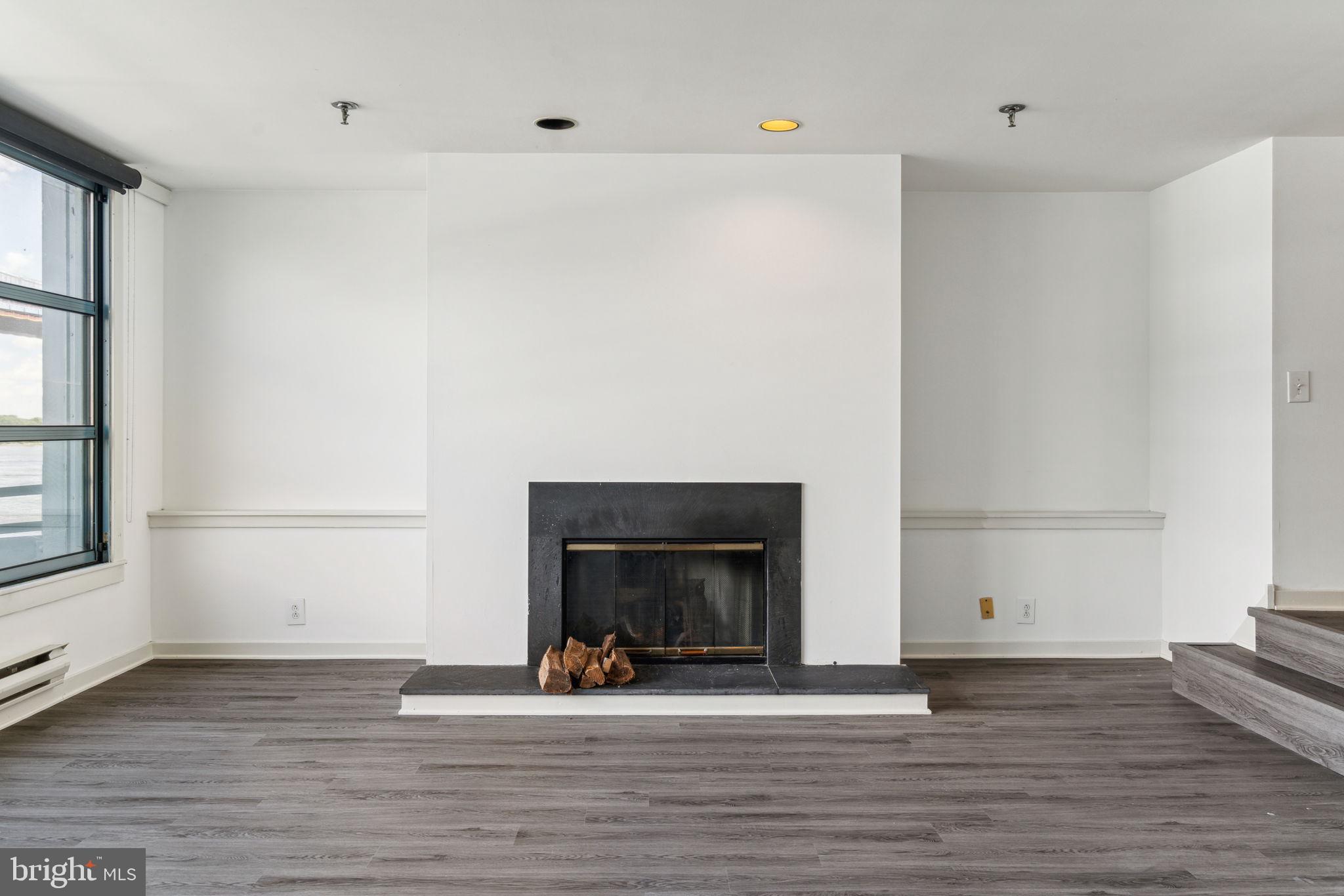 PENN'S LANDING - Residential