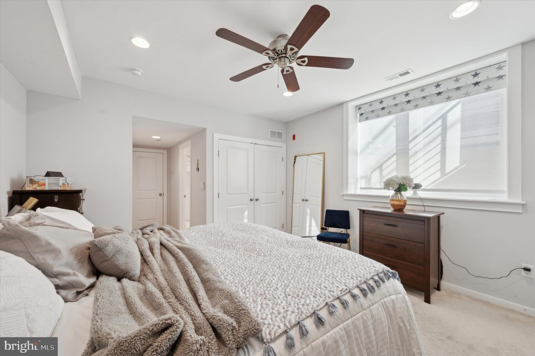 FAIRMOUNT - Residential