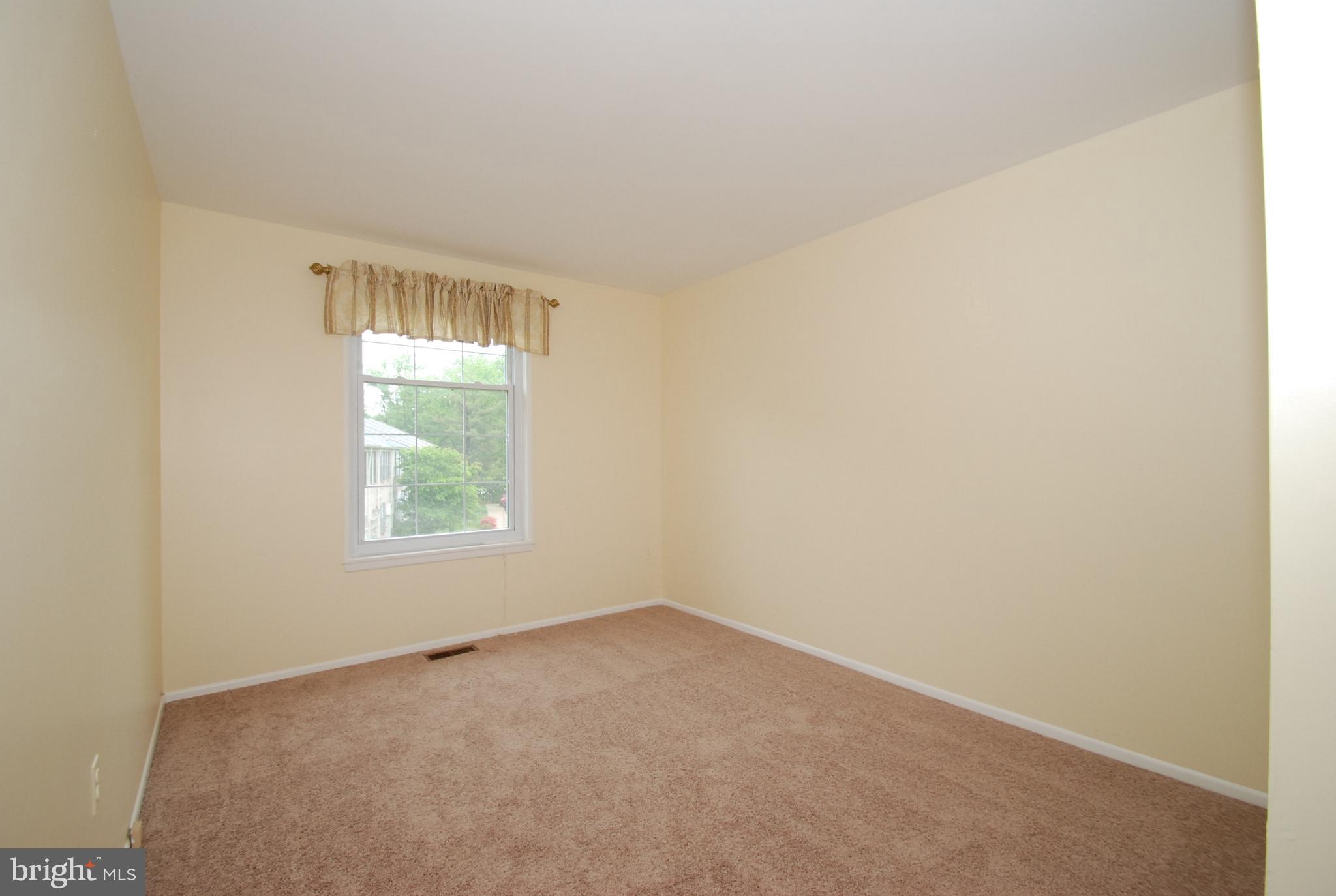 KINGS CONTRIVANCE - Residential Lease