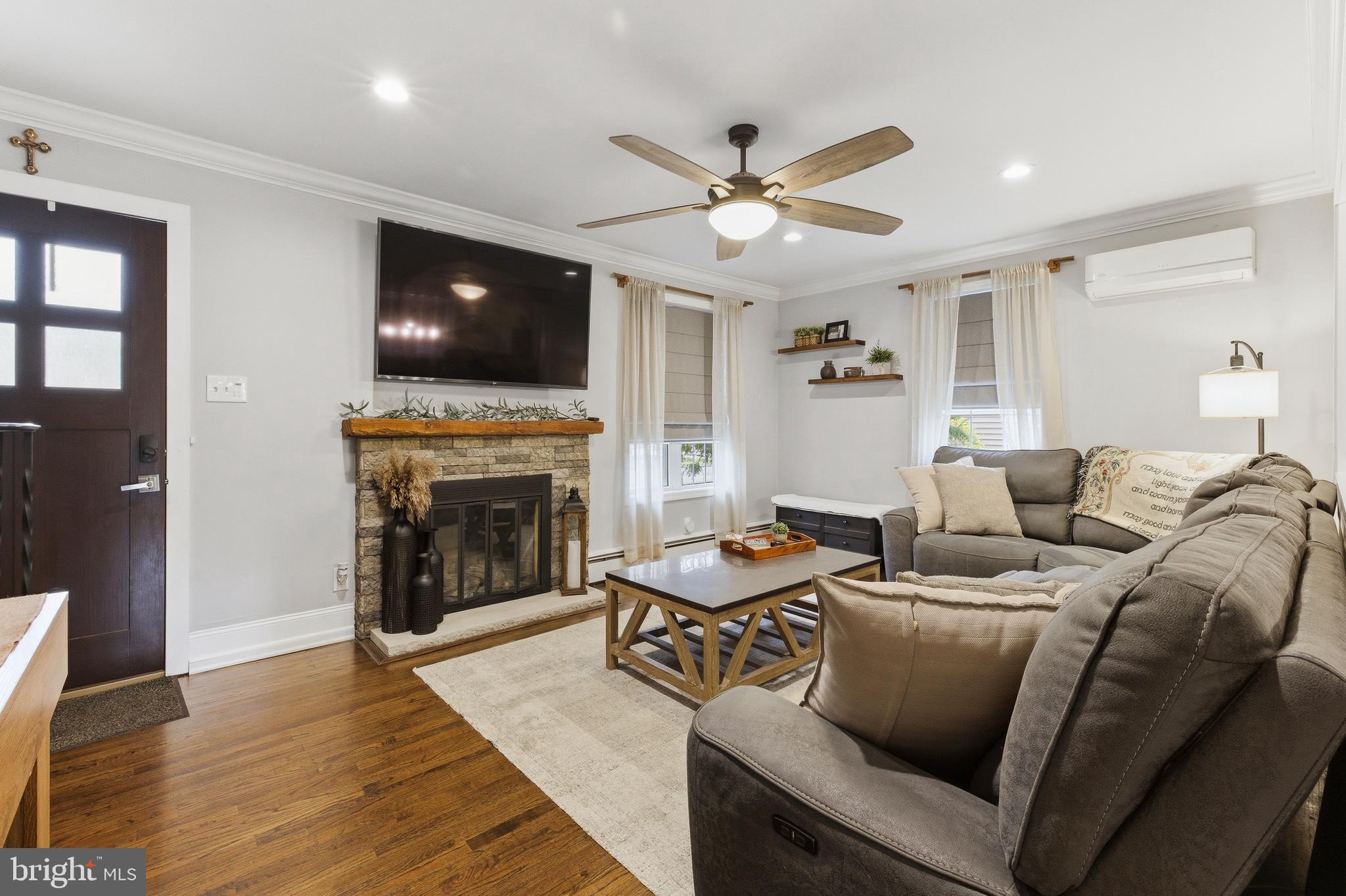 76 PANCOAST BOULEVARD