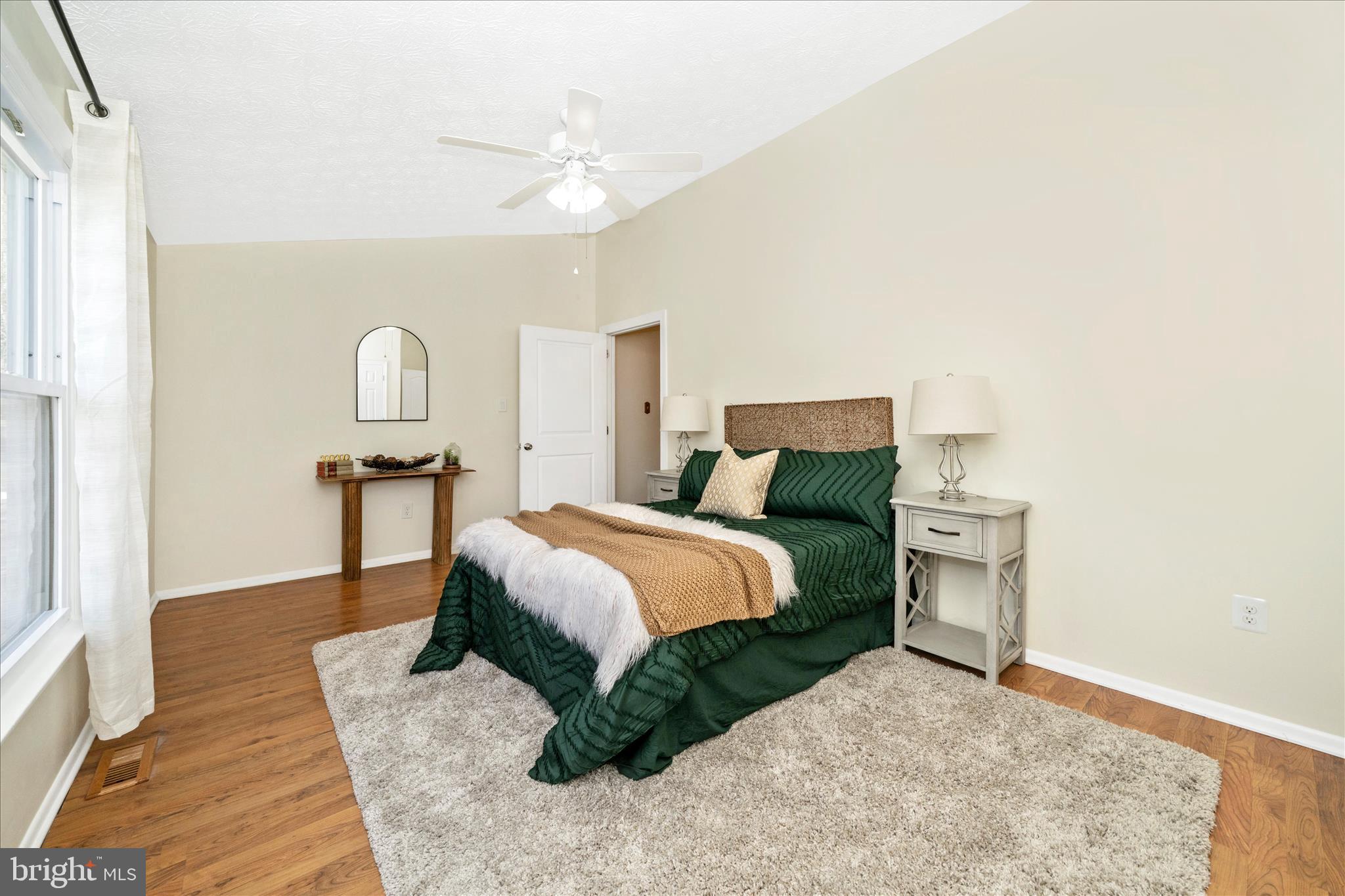 LEISHEAR VILLAGE - Residential