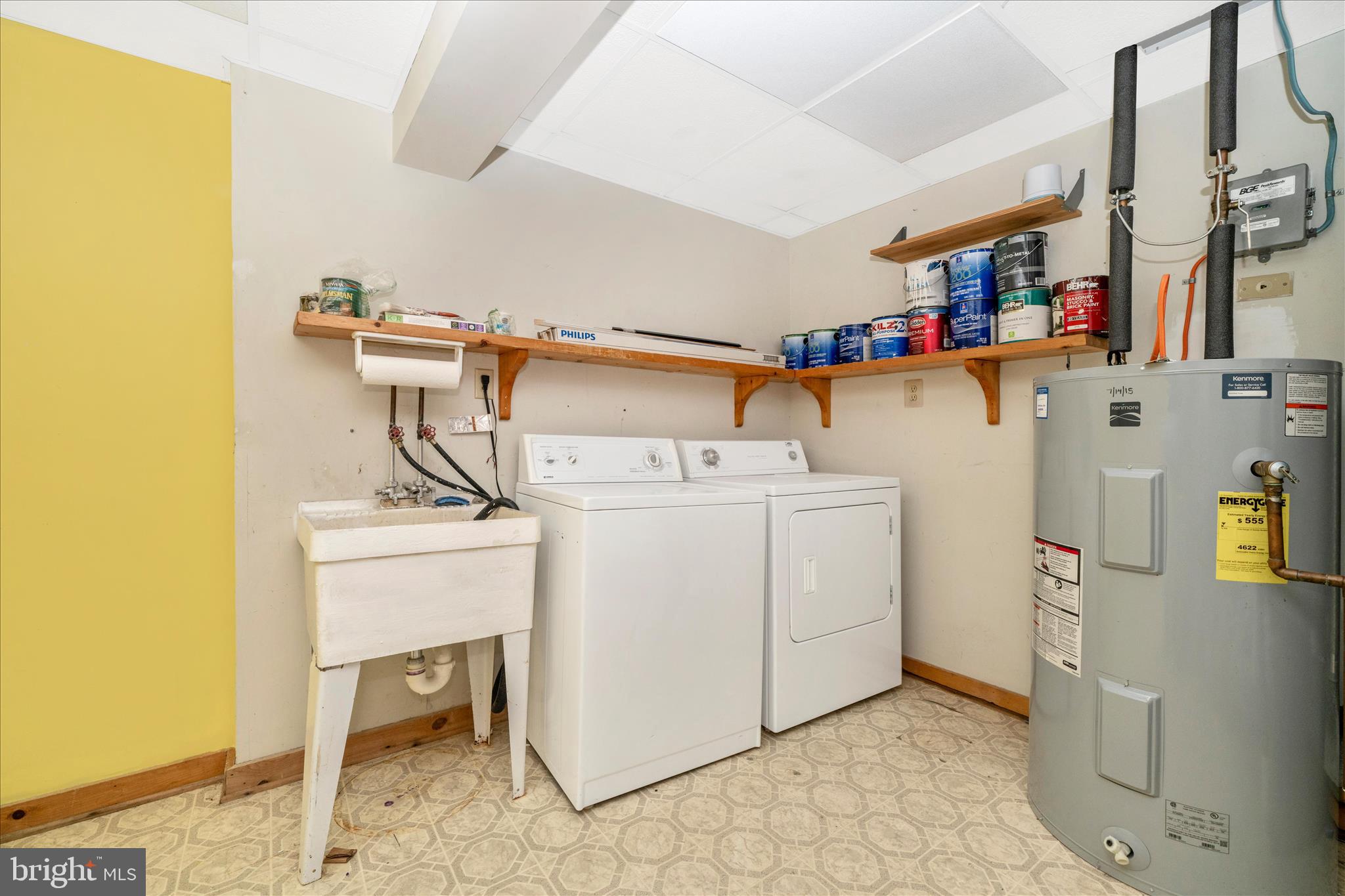 LEISHEAR VILLAGE - Residential