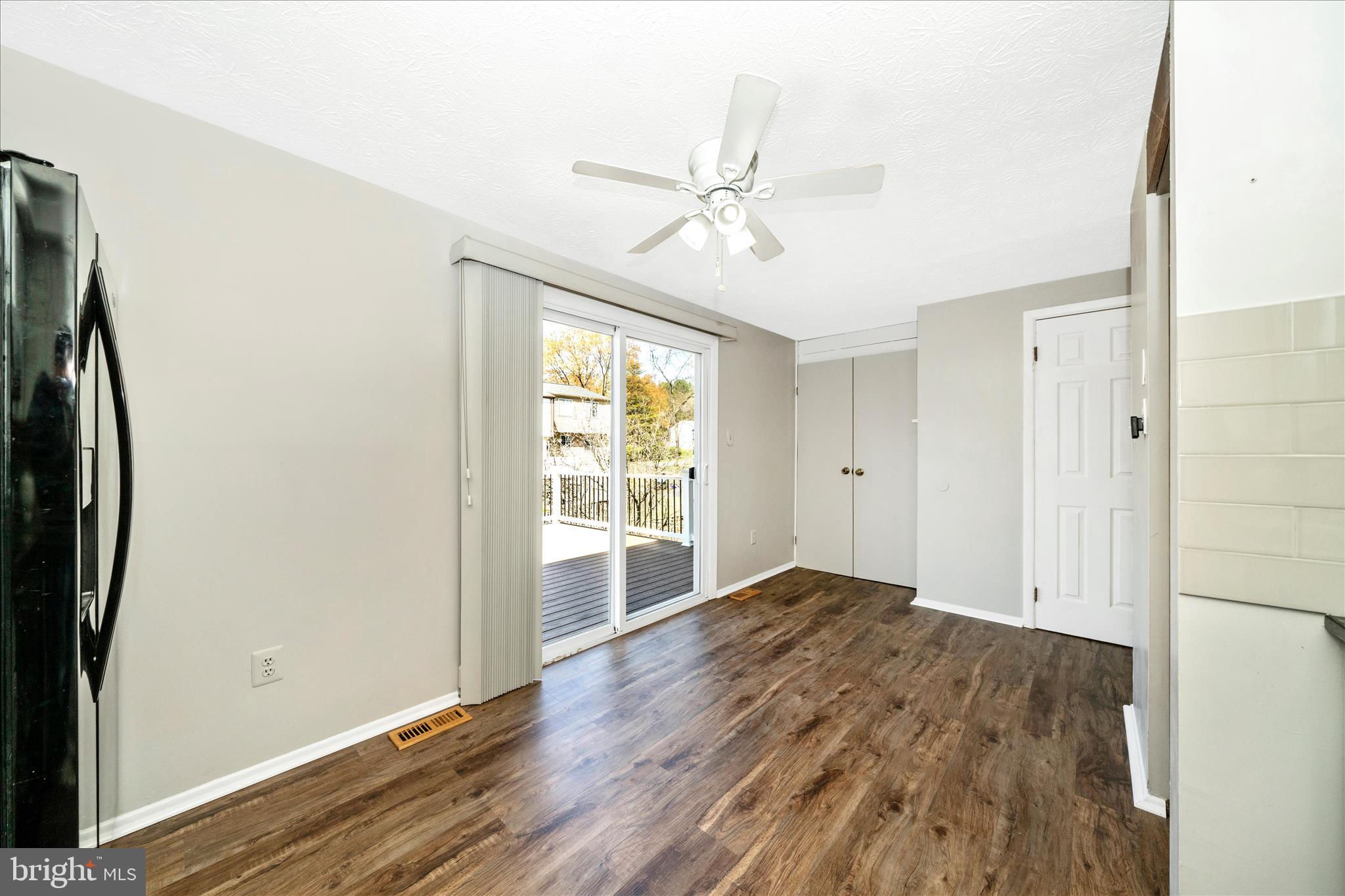 LEISHEAR VILLAGE - Residential