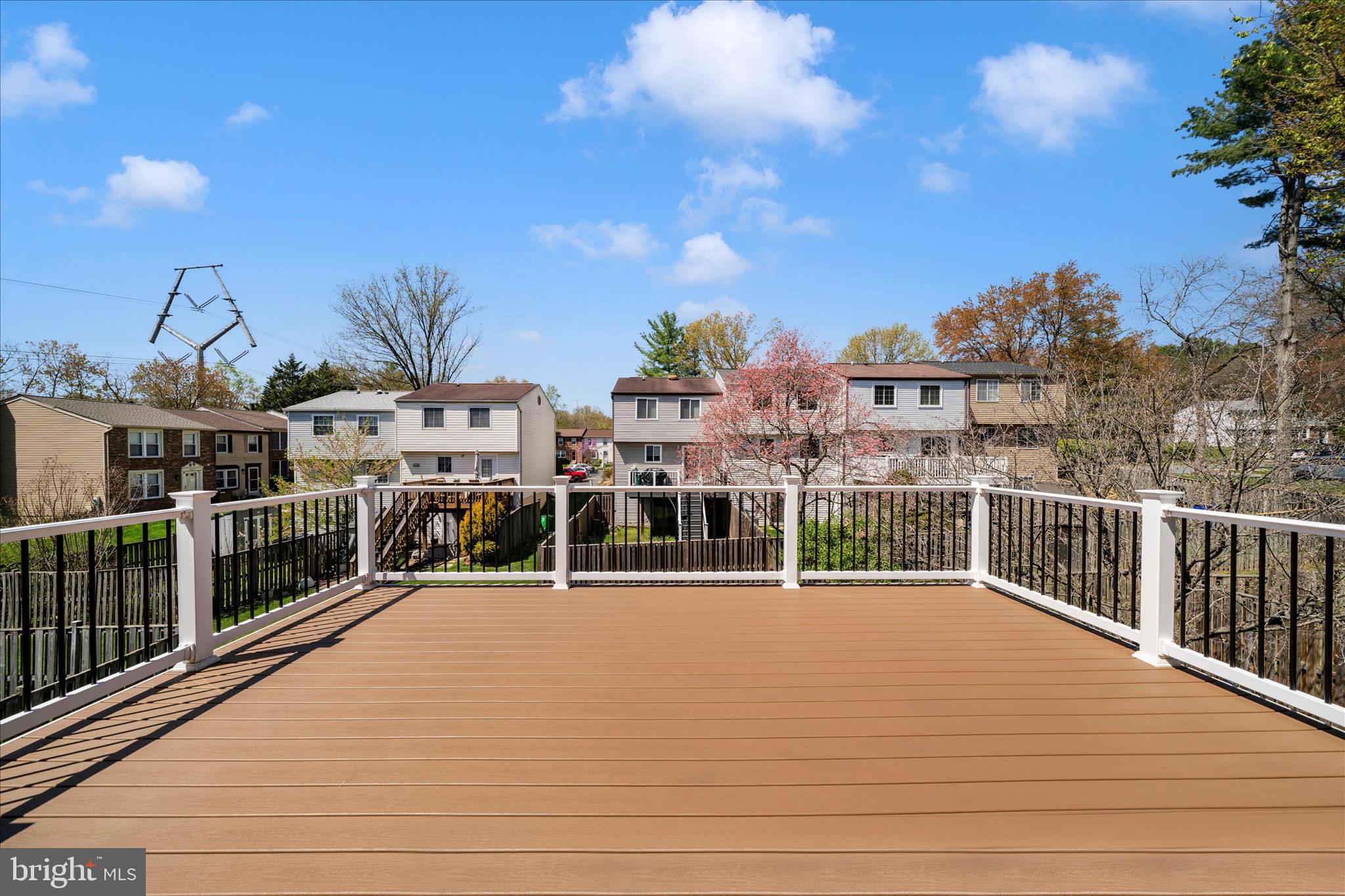 LEISHEAR VILLAGE - Residential