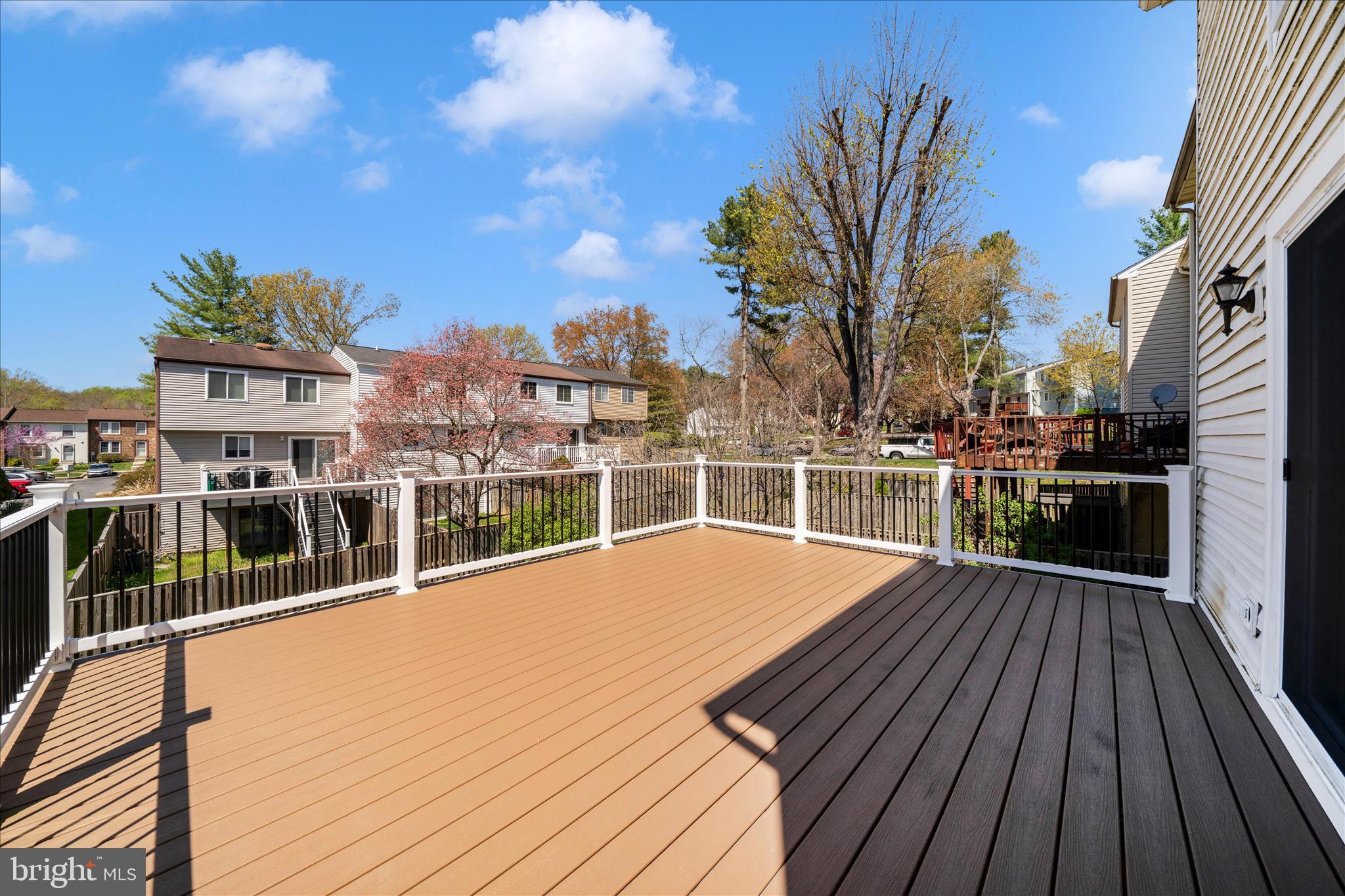 LEISHEAR VILLAGE - Residential