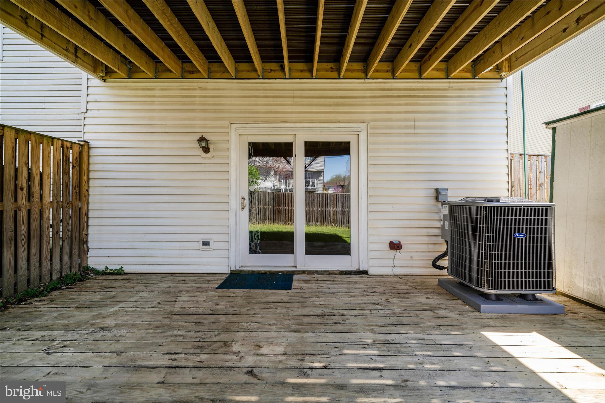 LEISHEAR VILLAGE - Residential