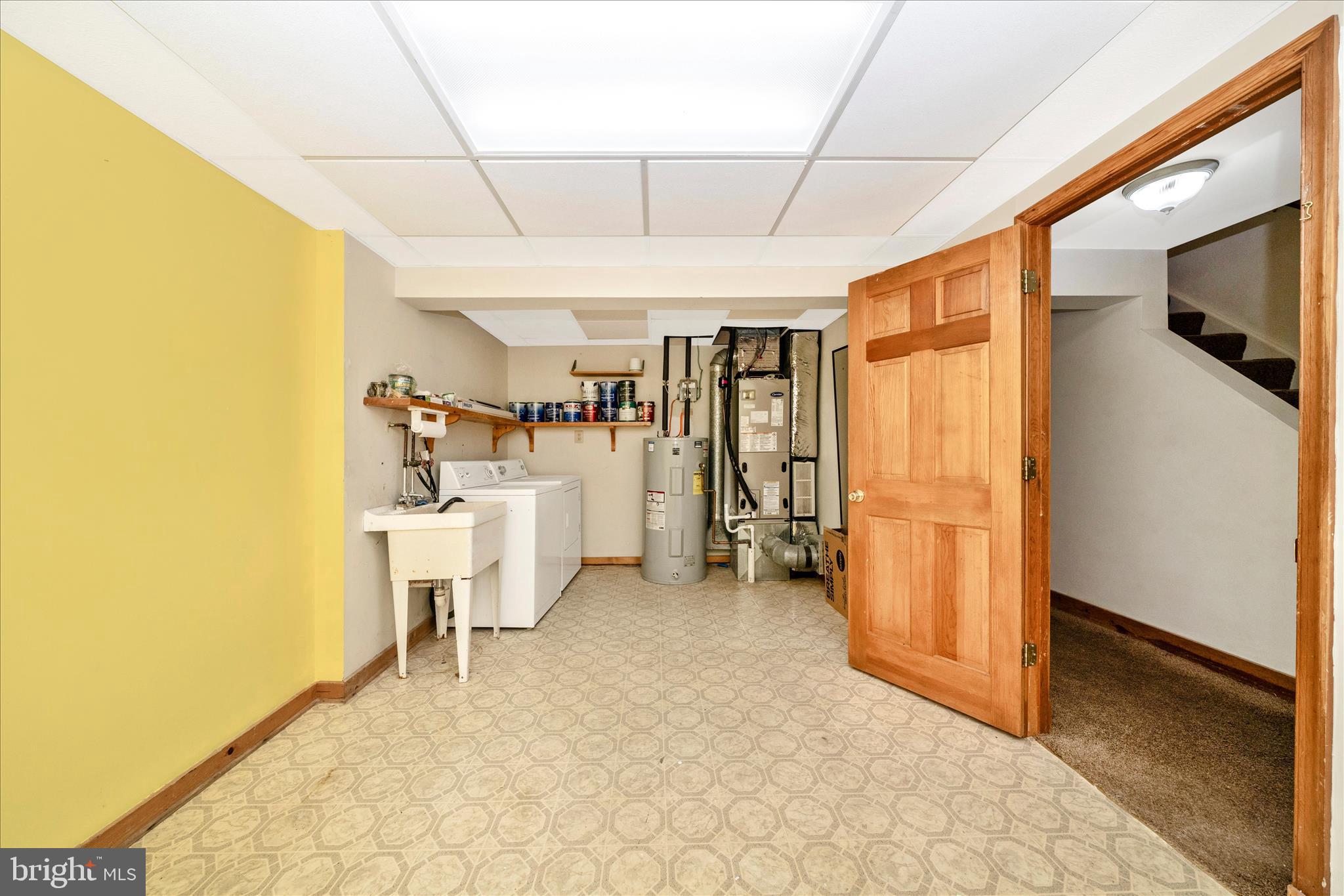 LEISHEAR VILLAGE - Residential